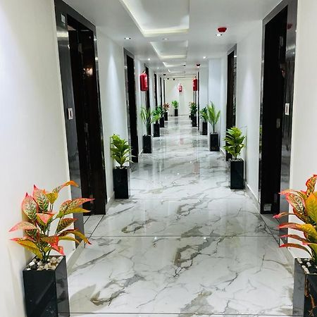 Hotel New German Ахмедабад Экстерьер фото