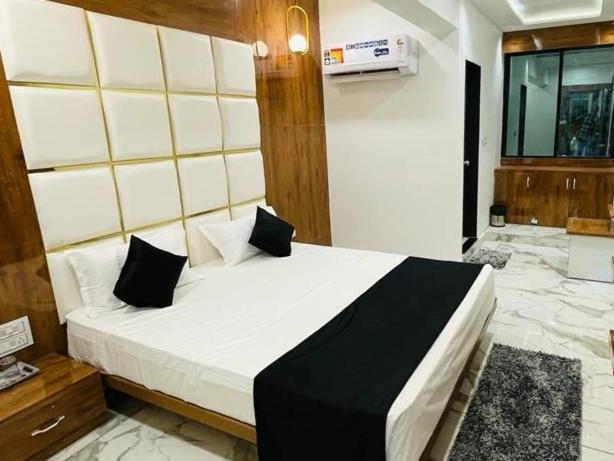 Hotel New German Ахмедабад Номер фото